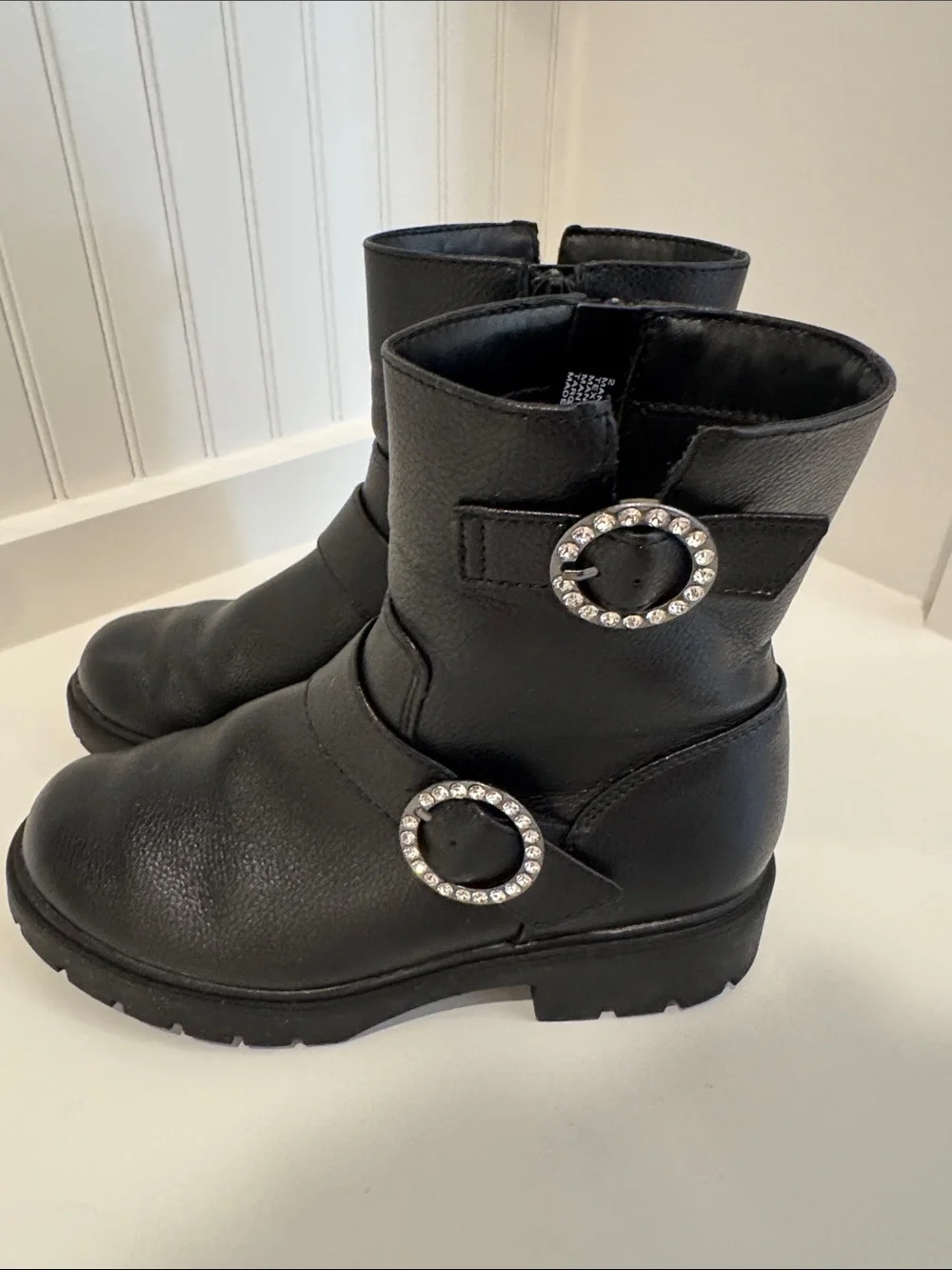 Art Class Girls Buckle Lug Boots Rhinestone Size 2 Pull On Zipper Open Whimsy